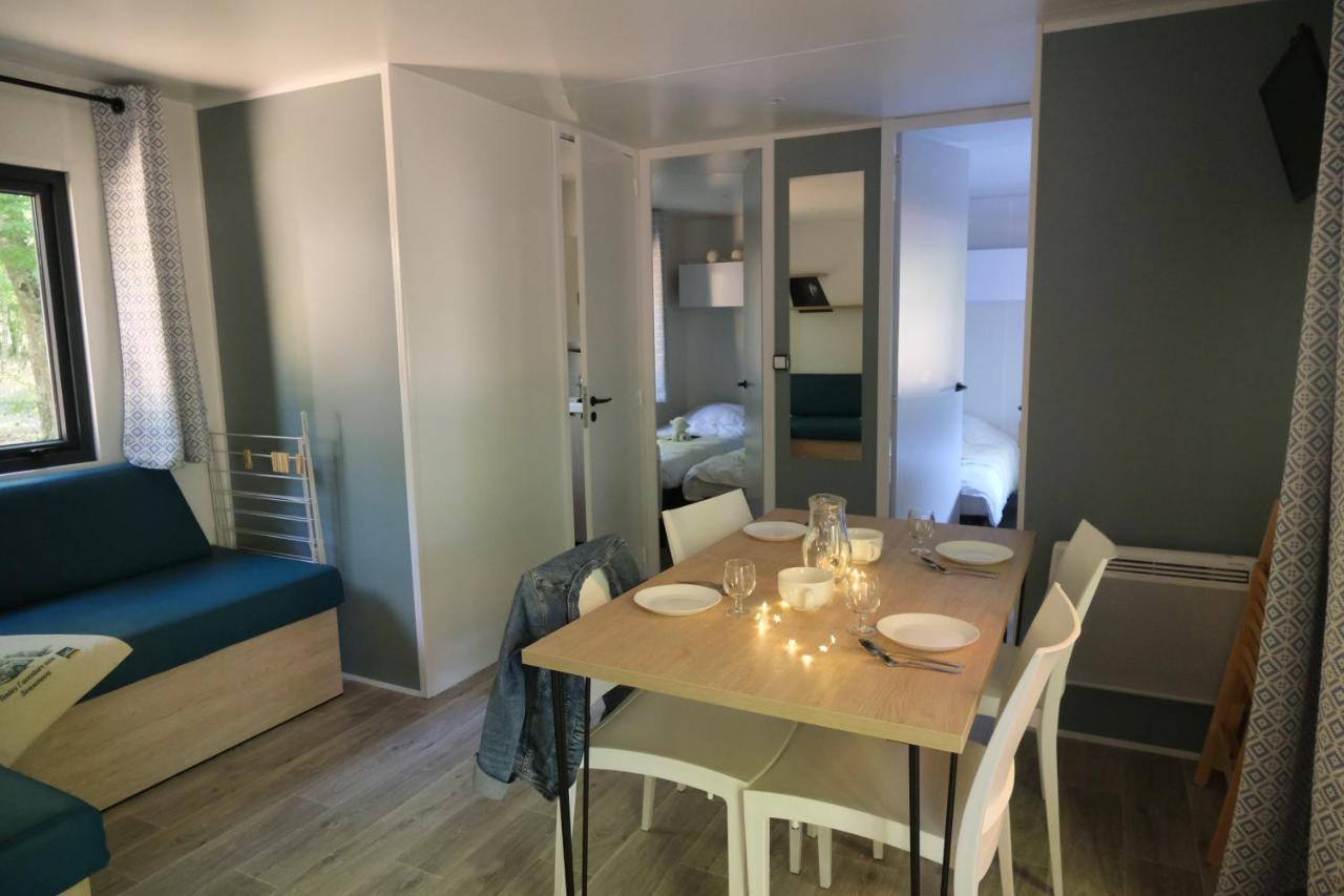 Camping Saint Michel Courtils Εξωτερικό φωτογραφία